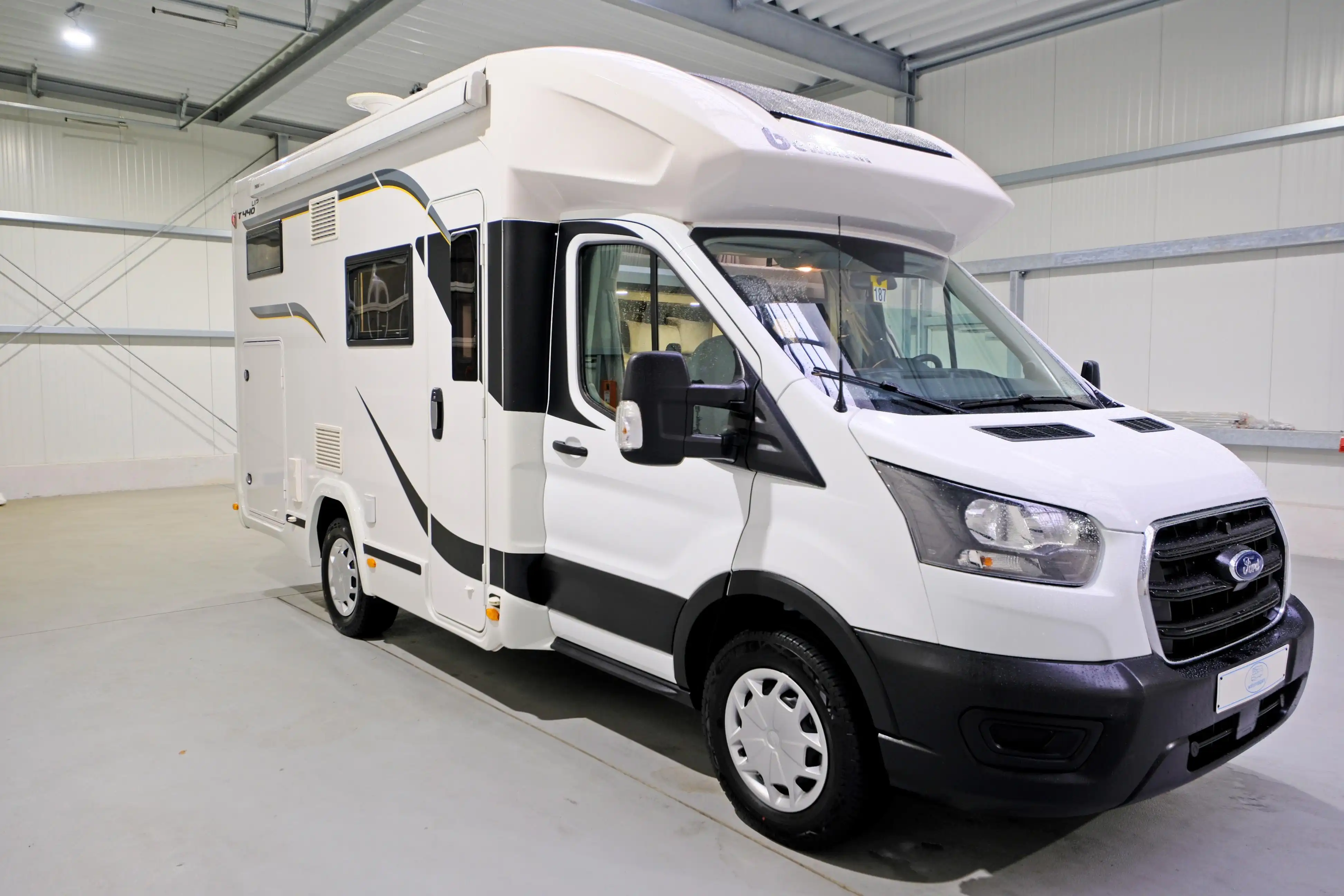 BENIMAR Tessoro 440 UP/1.Hand/Festbett+Hubbett/Garage/Klimaanlage/Markise/Euro6d-Temp/Finanzierung möglich